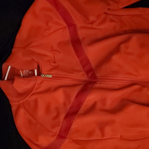 Cherry red Nike zip up Jacket - Picture 4 of 9